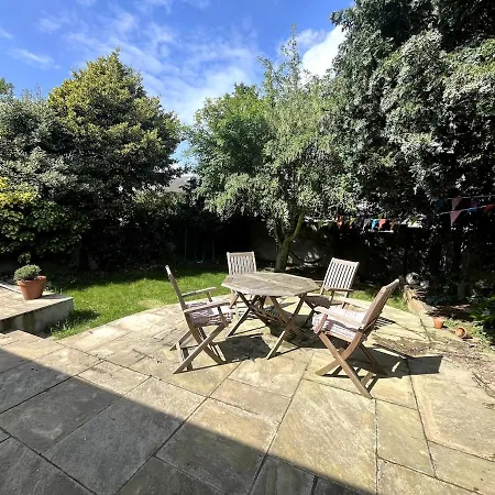 Сasa de vacaciones Big Family House *